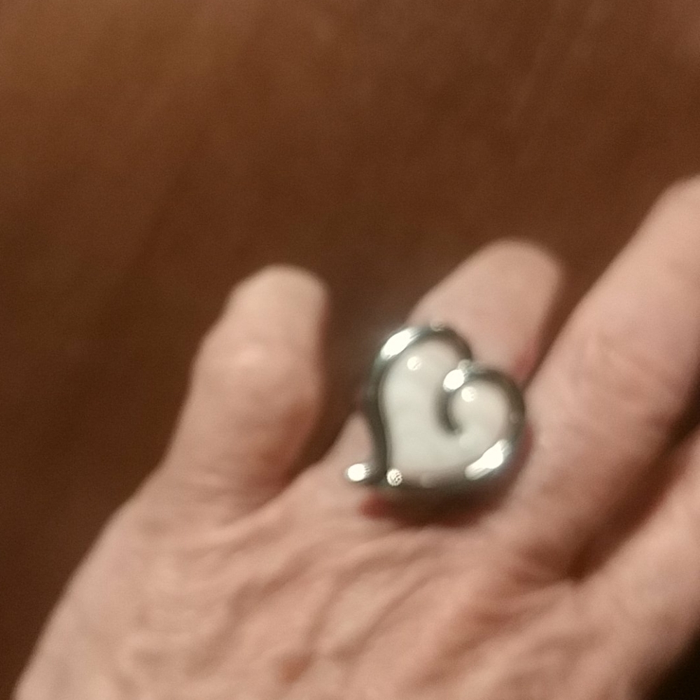 Ring - Picture 2 of 2